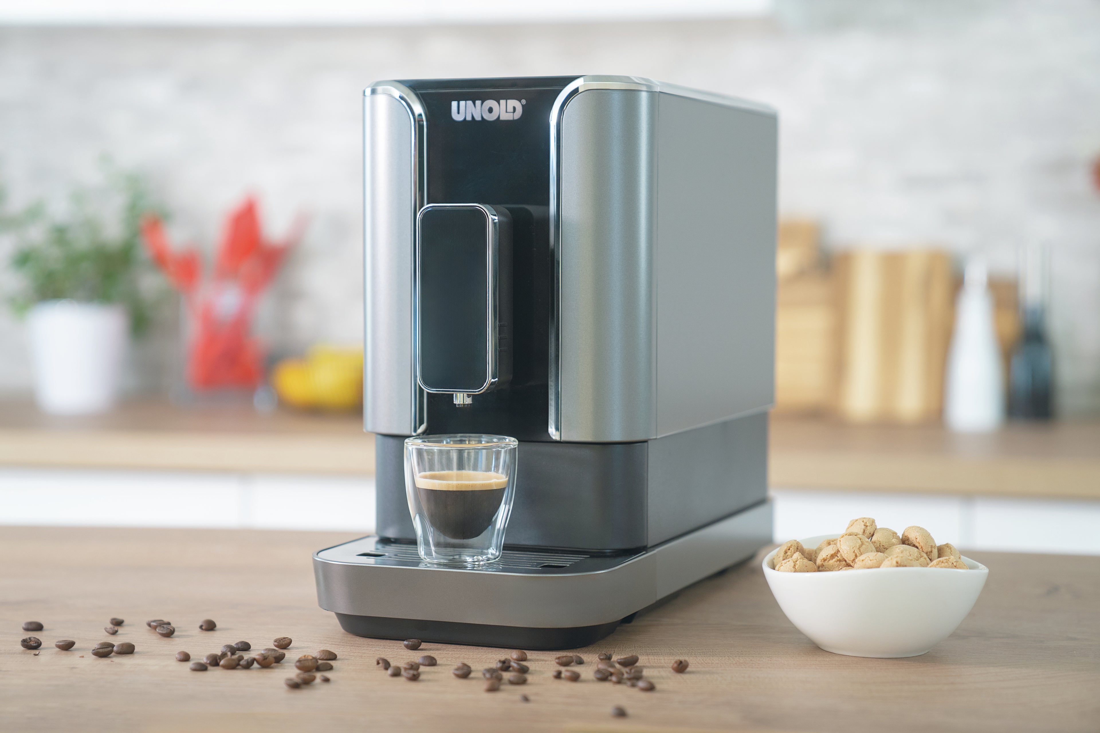 Unold Kaffeevollautomat Luca 28835 19 Bar Profi-Druck & Vorbrühfunktion