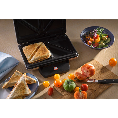WMF Lono Sandwich-Toaster | 800 W | 2 Sandwiches | Edelstahl | Schwarz/Silber
